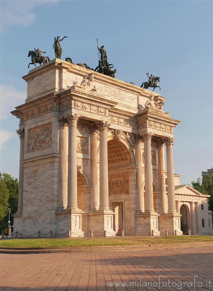 Milan (Italy) - Arch of Peace